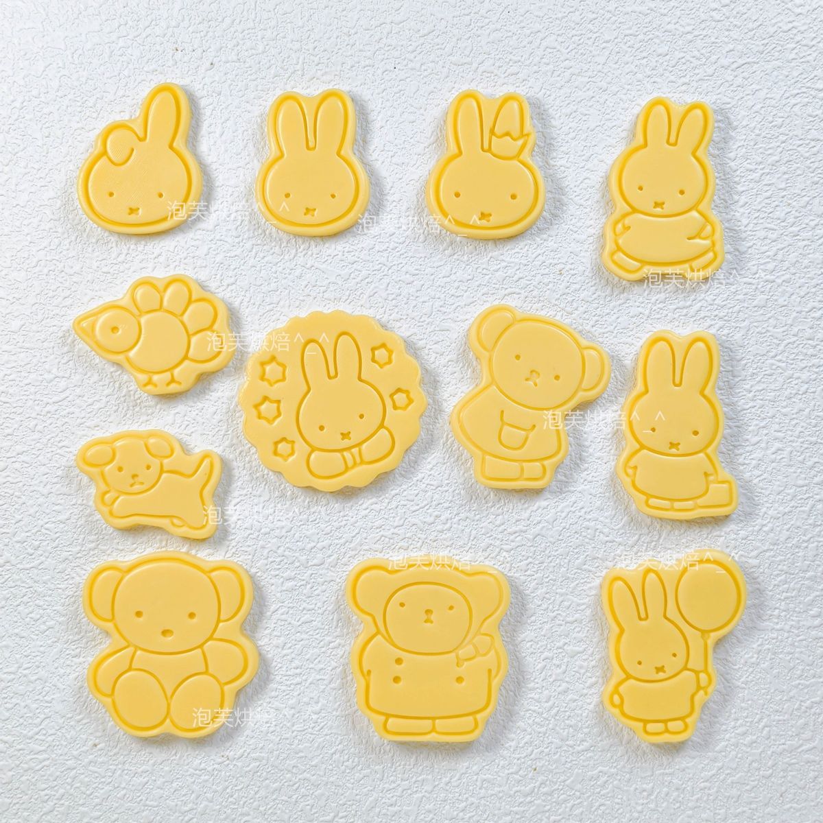 Cute 3D Press Cookie Mold with - Kids Outdoor Mud Kitchen Accessories 评论和价格