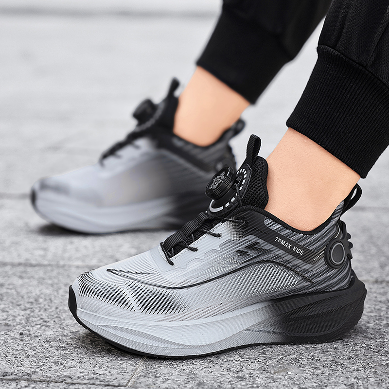 Outdoor Jogging Shoes Kids Spo - Kids Outdoor Wear 评论和价格